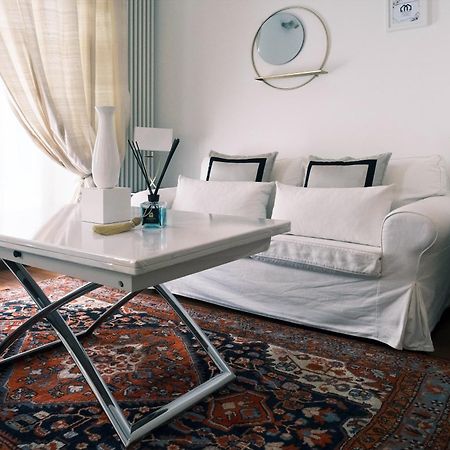 Comecasa Flowery Terraced Apartment Милано Екстериор снимка