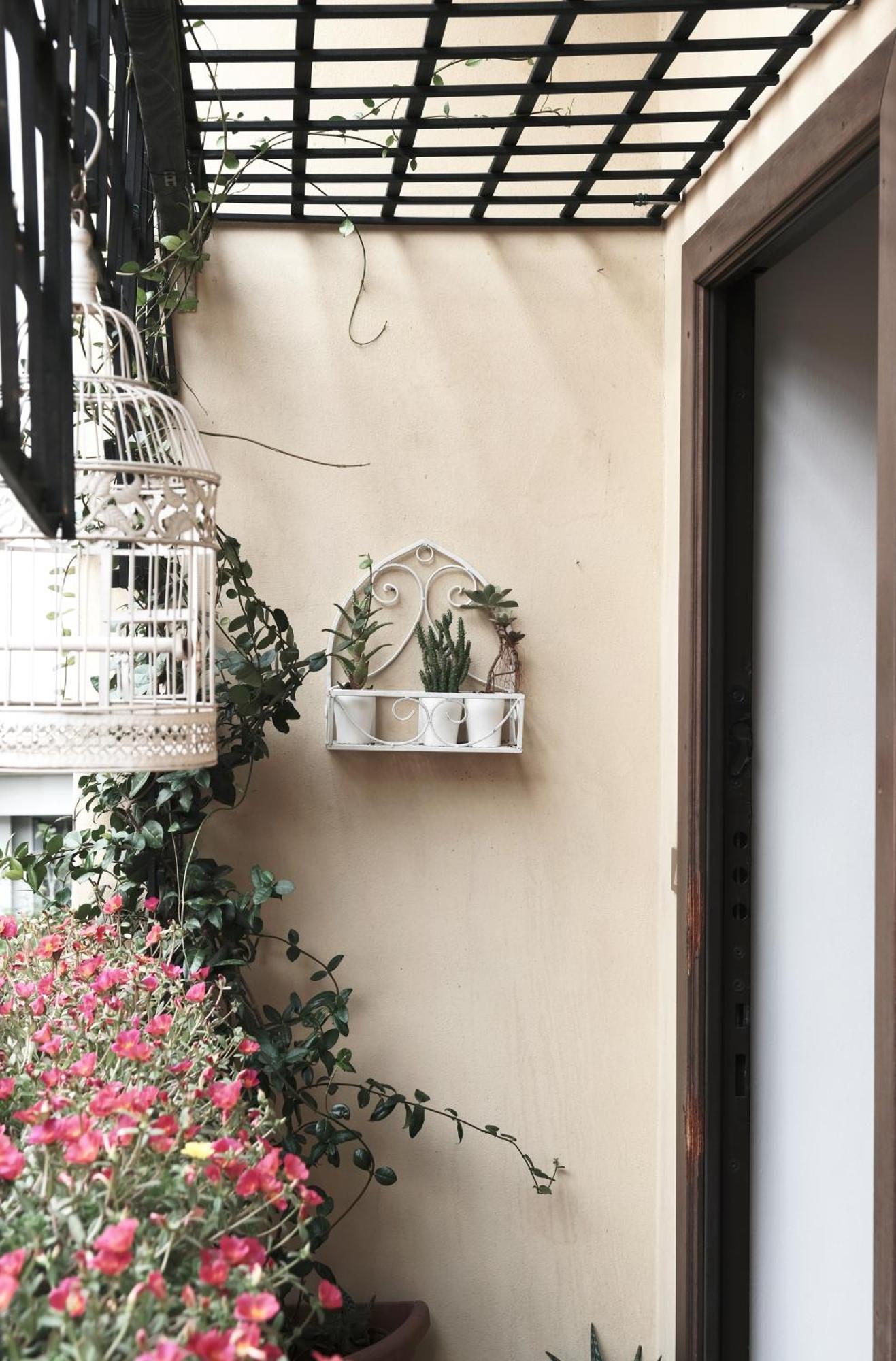 Comecasa Flowery Terraced Apartment Милано Екстериор снимка