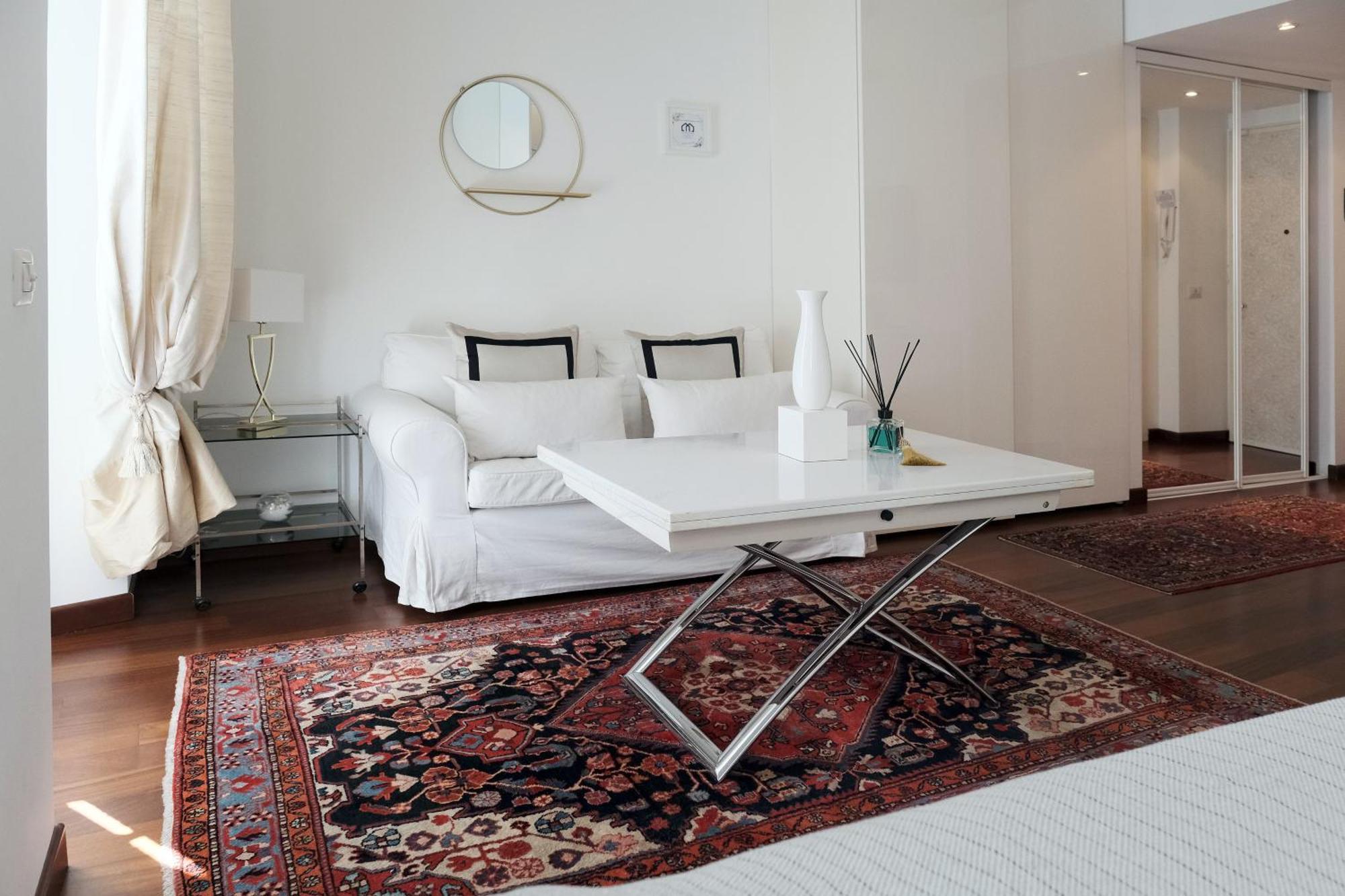 Comecasa Flowery Terraced Apartment Милано Екстериор снимка